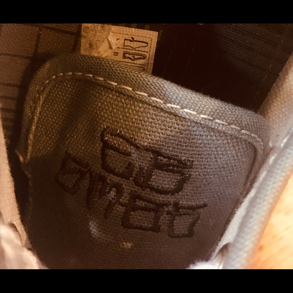 Vans skateboarding shoe - Picture 2 of 4